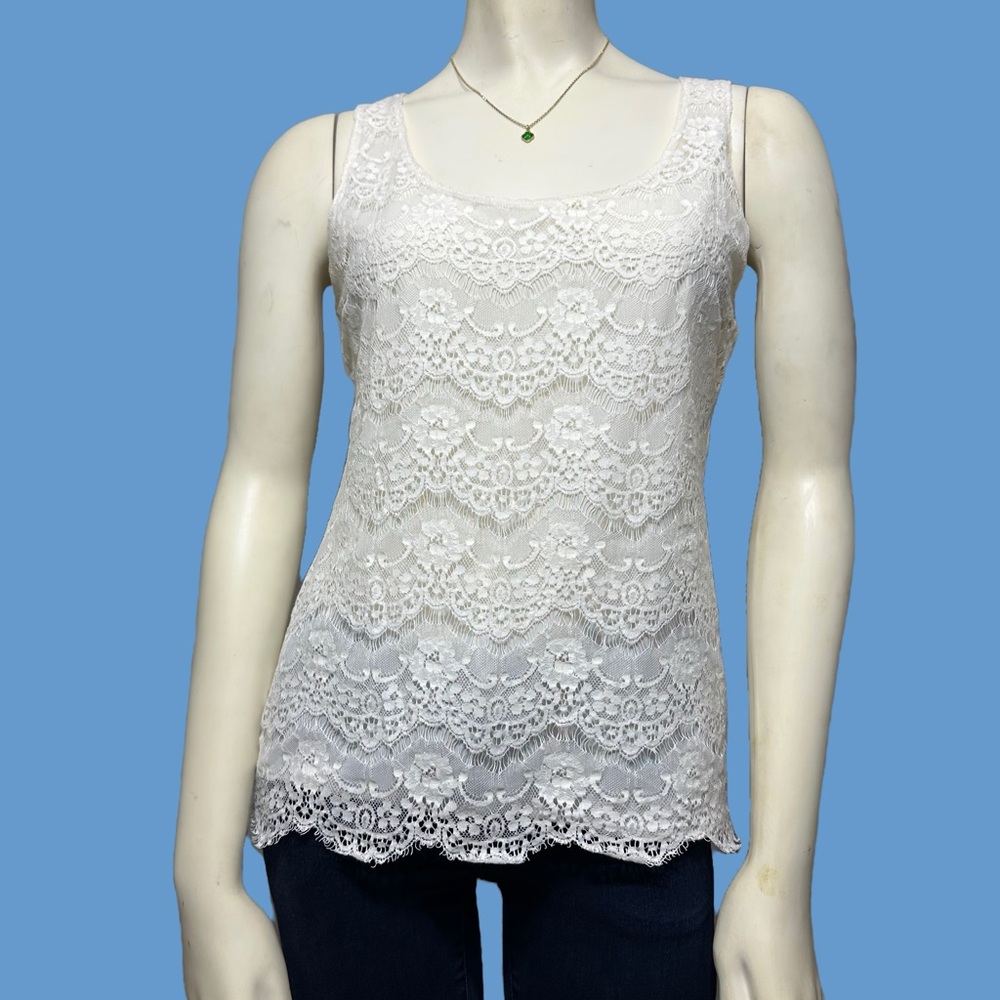 Banana Republic Cream Lace Fitted Camisole